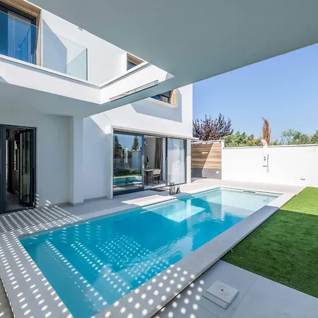 Light Star Ii Villa *