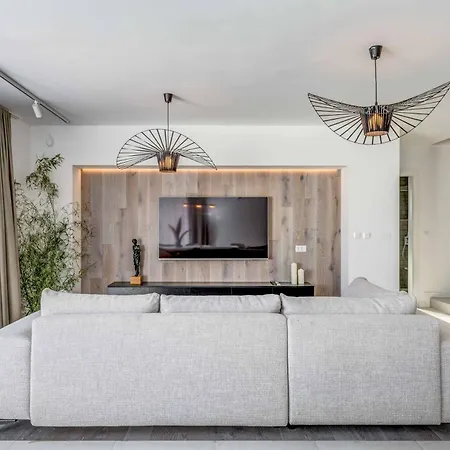 Light Star Ii * Kaštela